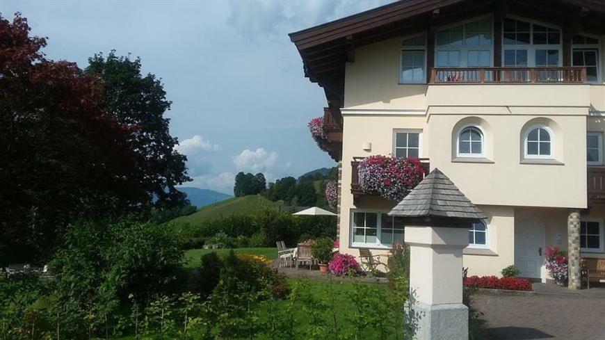 Haus Waldegg Apartment บริกเซินอิมทาเล ภายนอก รูปภาพ